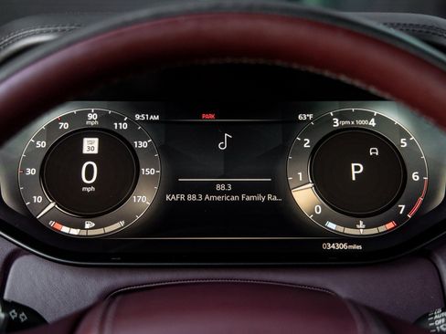 Used 2023 Land Rover Range Rover Autobiography image 26