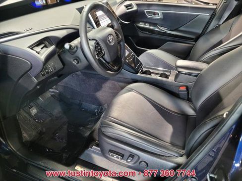 Certified 2018 Toyota Mirai image 3