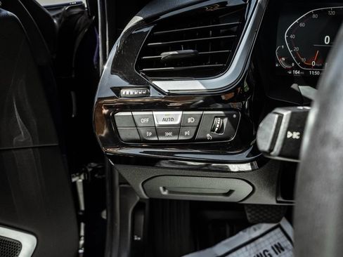 Used 2019 BMW Z4 sDrive30i w/ Convenience Package RWD image 13