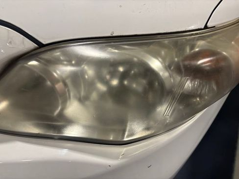 Used 2011 Toyota Corolla LE FWD image 2