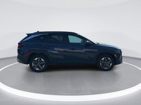 Used 2025 Hyundai Tucson SEL FWD image 8