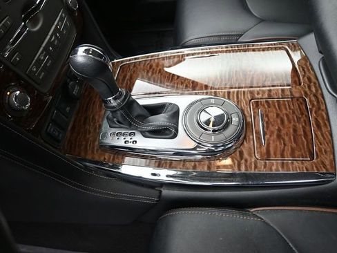 Used 2018 Nissan Armada SL w/ Premium Package image 13