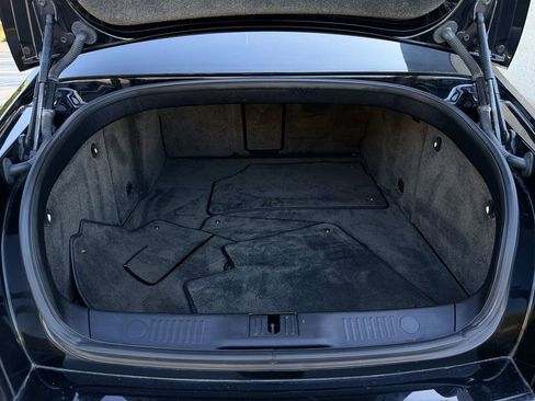 Used 2014 Bentley Flying Spur W12 image 31