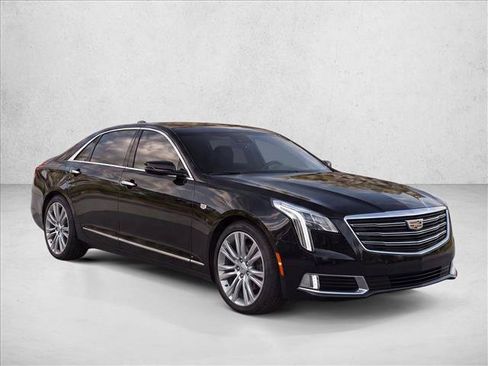 Used 2018 Cadillac XTS Luxury FWD image 3