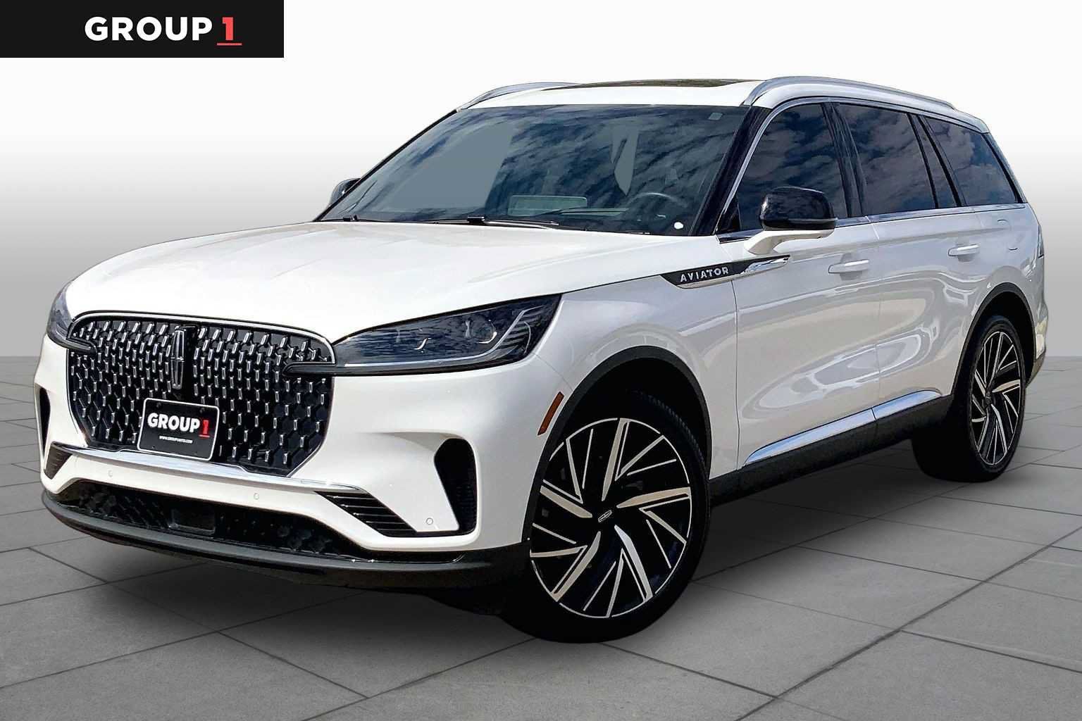 Certified 2025 Lincoln Aviator Reserve w/ Equipment Group 201A AWD/4WD image 1