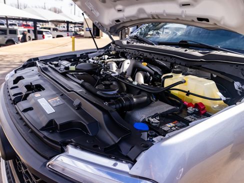 Used 2023 Ford F250 Lariat w/ Sport Appearance Package image 36