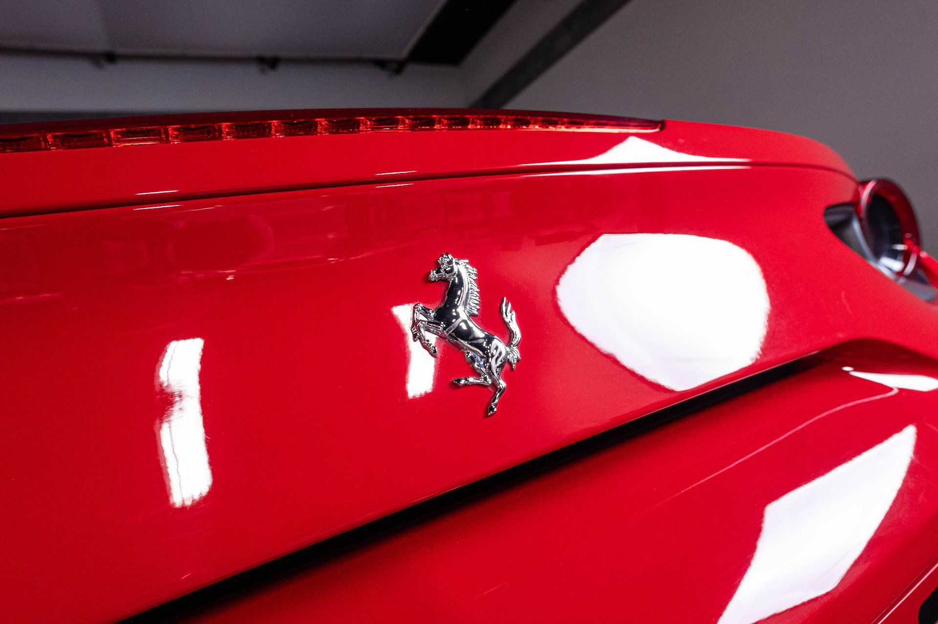 Used 2018 Ferrari 488 GTB RWD image 60