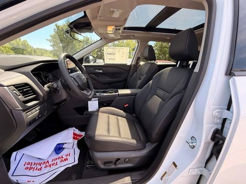 New 2026 Nissan Rogue Dark Armor AWD/4WD image 13