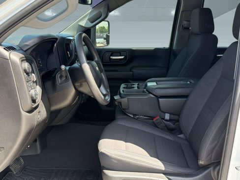 Certified 2024 Chevrolet Silverado 2500 Custom w/ Custom Value Package AWD/4WD image 5
