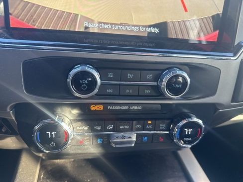 Used 2022 Ford F350 Lariat w/ Lariat Ultimate Package image 16