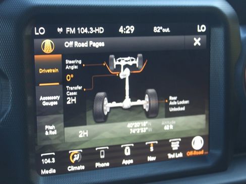 Used 2022 Jeep Gladiator Mojave w/ LED Lighting Group image 11