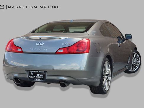 Used 2014 INFINITI Q60 Journey w/ Premium Package RWD image 9