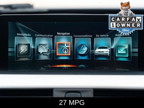 Used 2017 BMW 320i Sedan RWD image 13