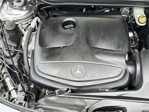 Used 2016 Mercedes-Benz CLA 250 image 33