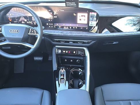 New 2025 Audi Q5 Premium AWD/4WD image 17