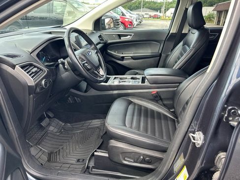 Certified 2024 Ford Edge SEL w/ Convenience Package AWD/4WD image 13