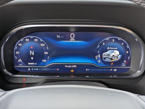 Used 2023 Chevrolet Tahoe Premier image 30