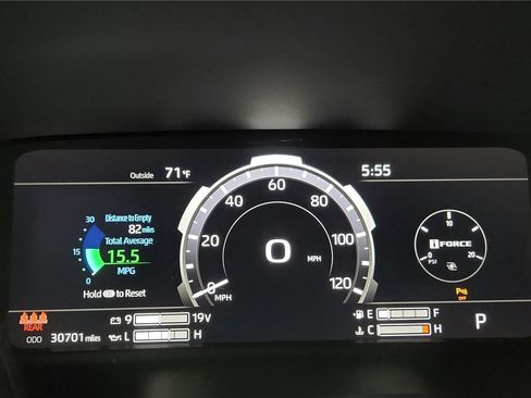 Used 2024 Toyota Tundra Limited AWD/4WD image 24