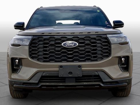 New 2026 Ford Explorer ST-Line RWD image 3