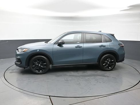Certified 2024 Honda HR-V Sport image 2