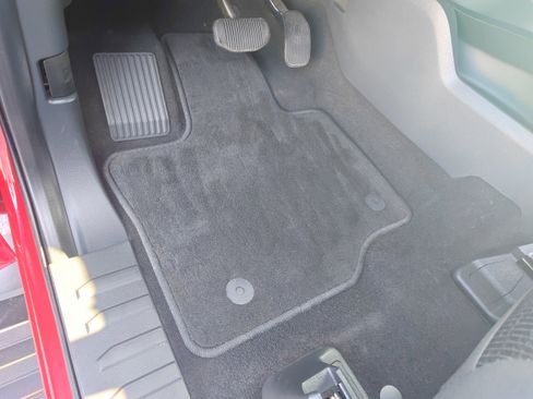 Used 2021 Ford F150 XLT w/ Equipment Group 302A High image 25