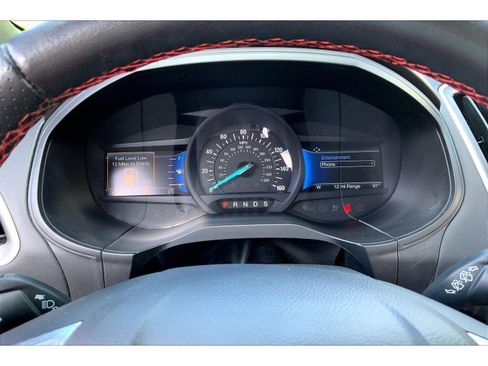 Used 2023 Ford Edge ST-Line AWD/4WD image 19