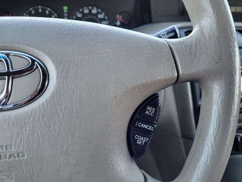 Used 2003 Toyota Avalon XL image 25