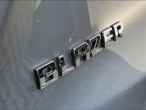 Used 2024 Chevrolet Blazer LT FWD image 30