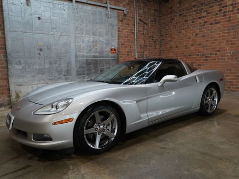 Used 2008 Chevrolet Corvette Coupe image 7