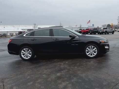 Used 2022 Chevrolet Malibu LT image 9