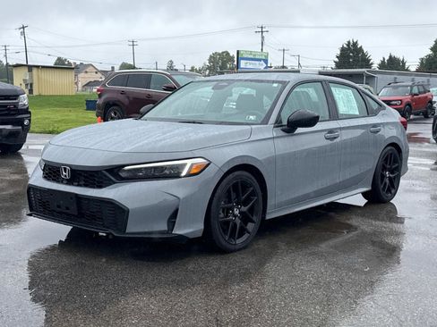 Used 2025 Honda Civic Sport image 26