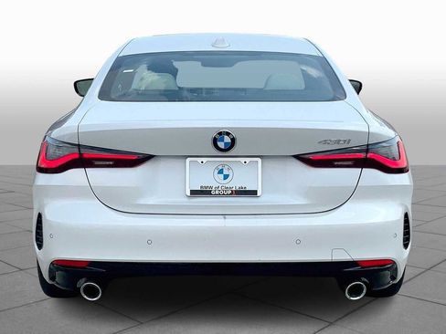 New 2026 BMW 430i Coupe w/ Premium Package image 4
