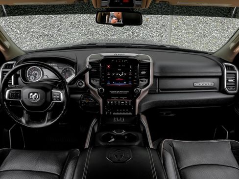 Used 2020 RAM 3500 Laramie AWD/4WD image 15