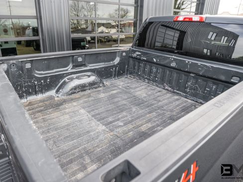 Used 2018 Chevrolet Silverado 1500 LT image 13