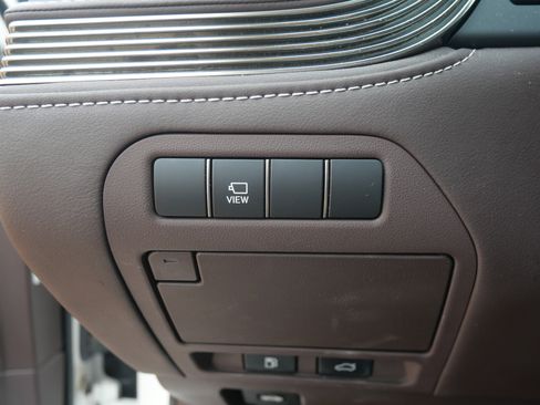 Used 2018 Lexus LS 500 image 11