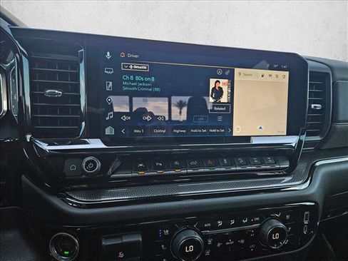 Used 2025 Chevrolet Silverado 1500 ZR2 image 13