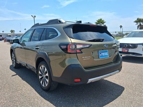 Used 2024 Subaru Outback Touring AWD/4WD image 6