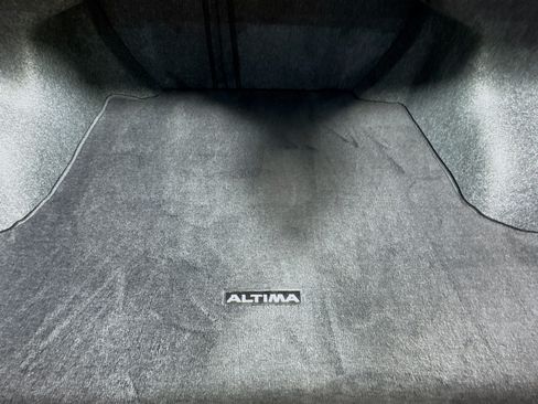 Used 2022 Nissan Altima 2.5 S FWD image 33