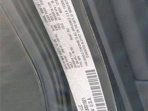 New 2025 Jeep Grand Cherokee L Altitude image 36