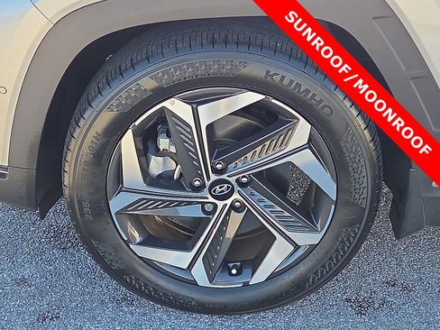 Used 2023 Hyundai Tucson Limited image 7