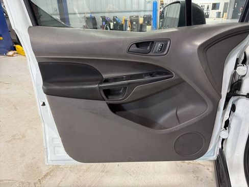 Used 2020 Ford Transit Connect XL FWD image 14