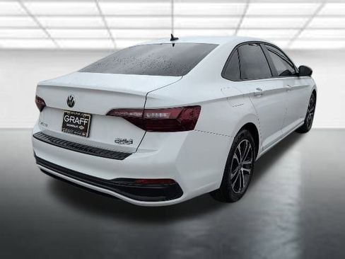 Used 2022 Volkswagen Jetta Sport image 28