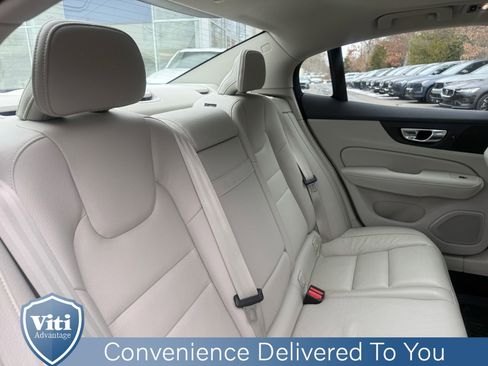 Certified 2021 Volvo S60 T5 Momentum w/ Climate Package image 27