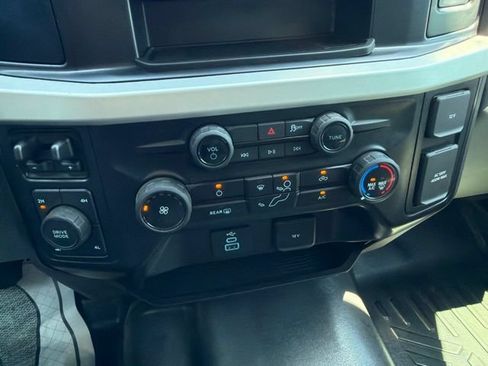 Used 2025 Ford F250 XLT w/ FX4 Off-Road Package AWD/4WD image 19