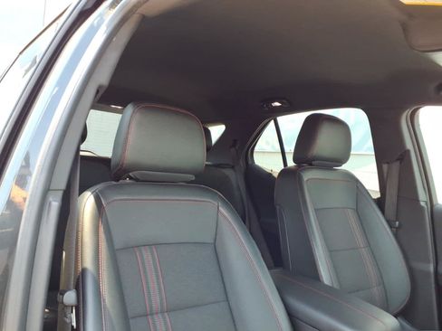Used 2023 Chevrolet Equinox RS AWD/4WD image 23