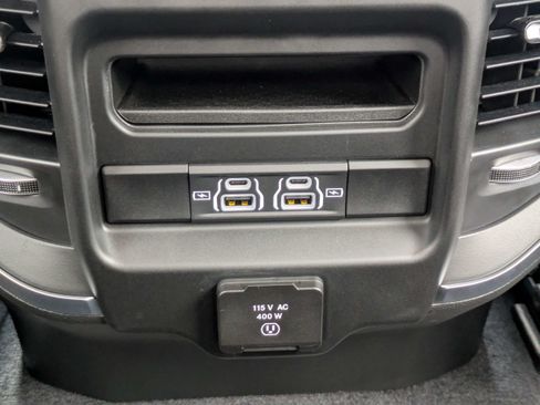 Used 2026 RAM 1500 Big Horn AWD/4WD image 36