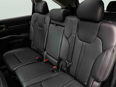 Certified 2026 Kia Sorento S w/ S Panoramic Sunroof Package FWD image 21