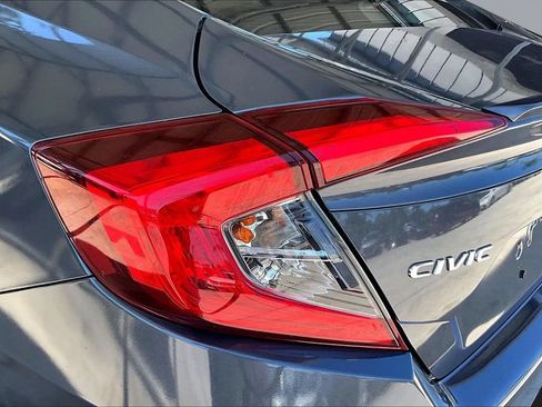 Used 2018 Honda Civic EX-T image 15