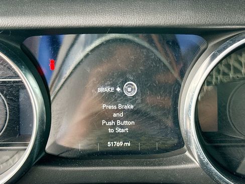Used 2023 Jeep Wrangler Unlimited Sahara w/ Cold Weather Group AWD/4WD image 13
