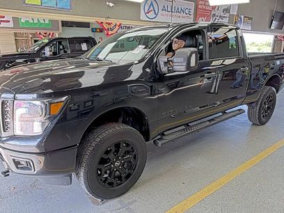 Used 2018 Nissan Titan SL w/ Midnight Edition